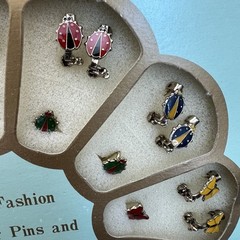 Lot Of Deco Retro & Vintage Small Scatter & Stick Pins Various Designs & Animals