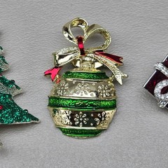Vintage Christmas Brooch Lot Candy Cane Tree Ornament Bell Gift Jane Signed 6 Pc