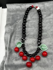 Vtg Red Cherries Black Bead Necklace Rockabilly Pin-Up Flying Colors Choker 80’s