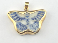 Antique Siam Blue White Porcelian Butterfly Gambling Token 14k Gold Pendant