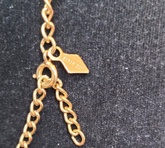 Vintage Sarah Coventry Gold Tone Mesh Bow Choker Necklace Polished Knot