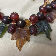 Vtg NWT Lucite Necklace Red Green Orange Brown Necklace Autumn Fall Leaves Acorn