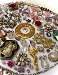 Lot Vintage & Modern Jewelry Parts Broken Repurpose Craft Rhinestones Harvest Z3