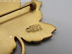 Metropolitan Museum of Art 24k Gold Plated Enamel Maple Leaf Brooch Pin