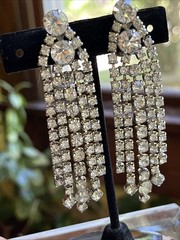Vintage Huge Prong Set Rhinestones Chandelier Dangle Drop Clip On Earrings
