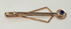 Vintage 1940’s/1950’s KREMENTZ Gold Plated TIE BAR w/ High Topped Glass Cabochon