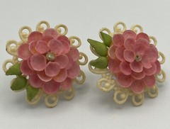 VINTAGE Clip On Twist Back Earrings 2 Pairs Plastic Flowers Pink Red