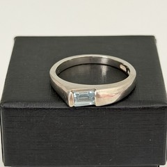 Vintage 925 Sterling Silver Natural Blue Topaz Bezel Modernist Band Ring Sz 9.75