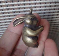Vintage Brass Zodiac Rabbit Mini Figurine Pendant Solid Copper Bags Ornament