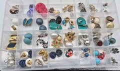 75 Pairs Vintage Fashion Clip-On Earrings Various Colors And Styles.