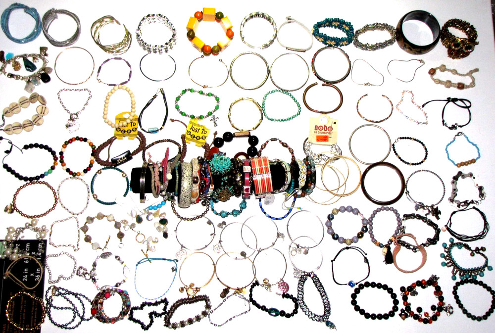 Alex And Ani 24K Electro Plated Lot Of 119 Silver Tone Rinstones Beaded Bangle