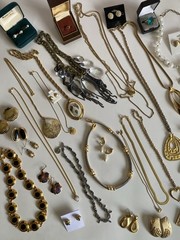 Vintage Jewelry Lot 71 PC Coro Joan Rivers Lisner Trifari Many Signed