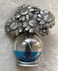 VINTAGE PEWTER JEWELRY LOT OF 4 PIECES BROOCHES NECKLACE CASUAL CORNER+ UNIQUE