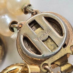 Vintage Trifari Gainsborough 2 Strand Pearl Gold Tone Necklace Clip Earrings Set