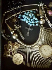 Vintage Wear Repair Repurpose Lot ~ 50+ Items ~ Necklace Pendant Brooch Ring Pin