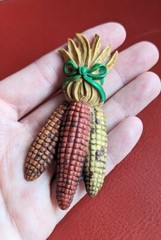 Autumn Fall Harvest Thanksgiving Resin 3½” Brooch Pin 3 EARS FLINT Calico CORN
