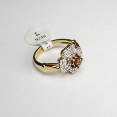 Cubic Zirconia Ring Garnet Red Stones 18K Gold Plated Size 7 Flower Vintage NOS