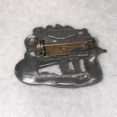 Wheelbarrow Cart With Roses Birds And Blooms Pin Brooch Garden Lim Ed Vtg 2001