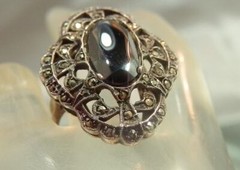 Vintage 40’s Queenly Sterling Signed Jet Marcasite 925 Size 7.75 Ring 595o2