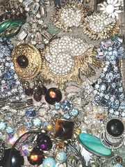 VTG Harvest Craft Repair Wear BEAUTIFUL Rhinestone Jewelry Repair High End Lot