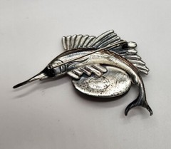 Vintage La Jolla Sterling Silver Swordfish Brooch – Abalone/MOP Oval, Signed