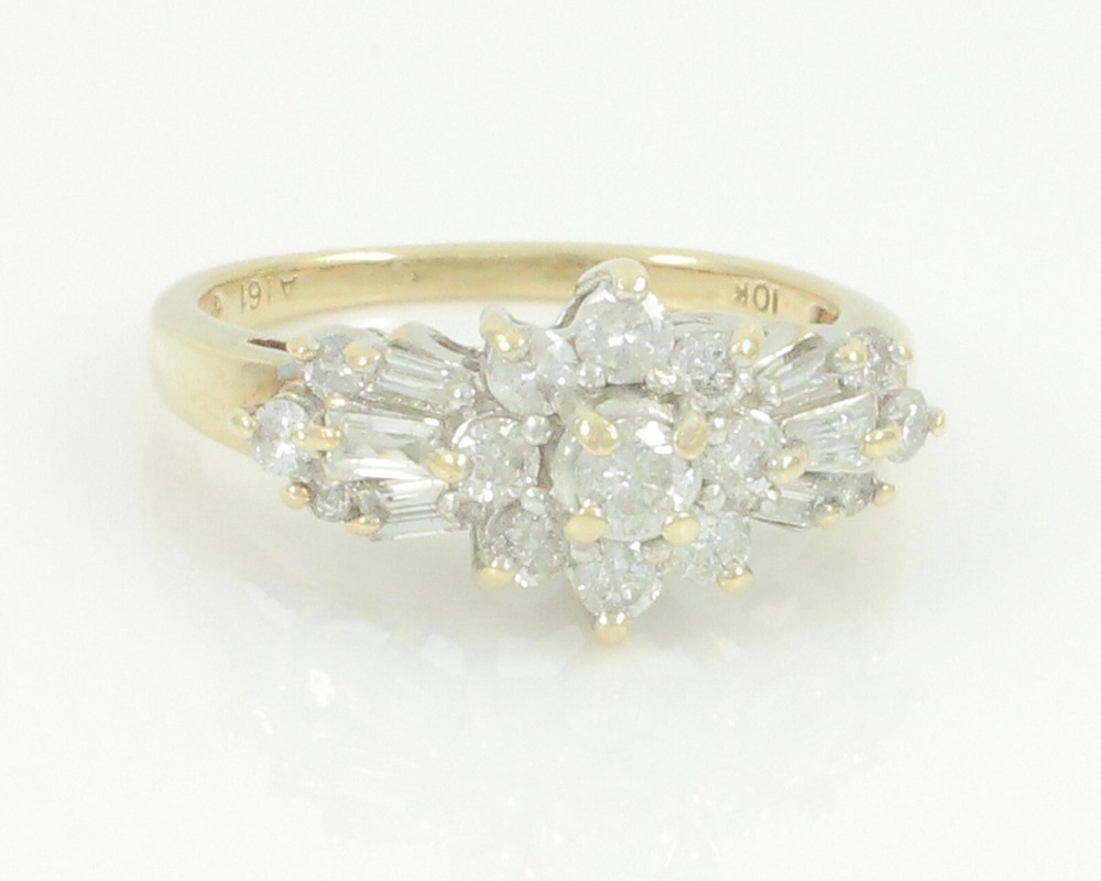 Y2K 1.25 CT Diamond Band Baguette and Round Ring 10K Cluster I1-I2 G-H Size 6.5