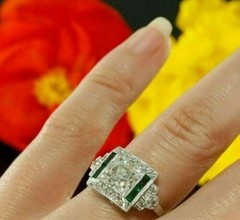 White Diamond & Emerald 2.60Ct Art Deco Vintage Wedding Ring 925 Sterling Silver