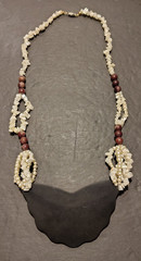 Vintage Lee Sands Mother Of Pearl Inlay with Beads Necklace 26in Statement Piece