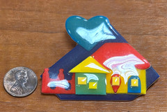 Vintage House Pins by Lucinda USA Big Green Hear in Purple Sky Pin / Brooch