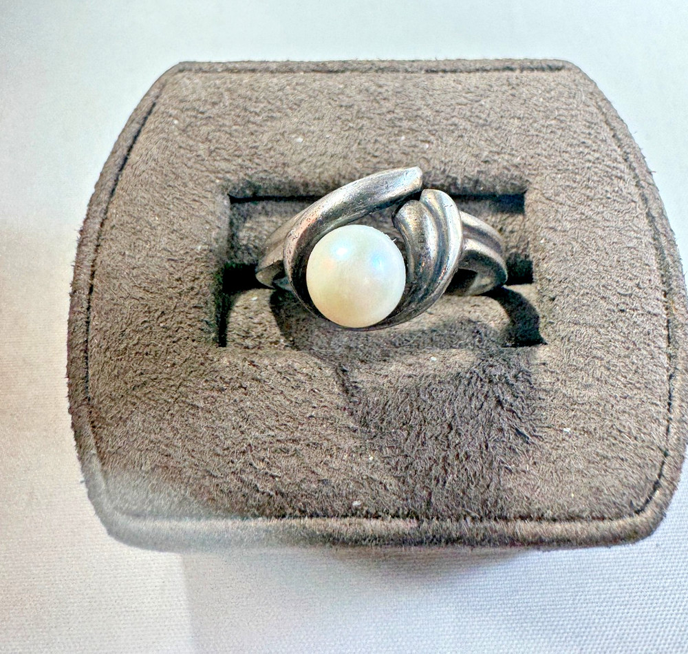 Vintage CJC Sterling silver Pearl ring, size 5.50