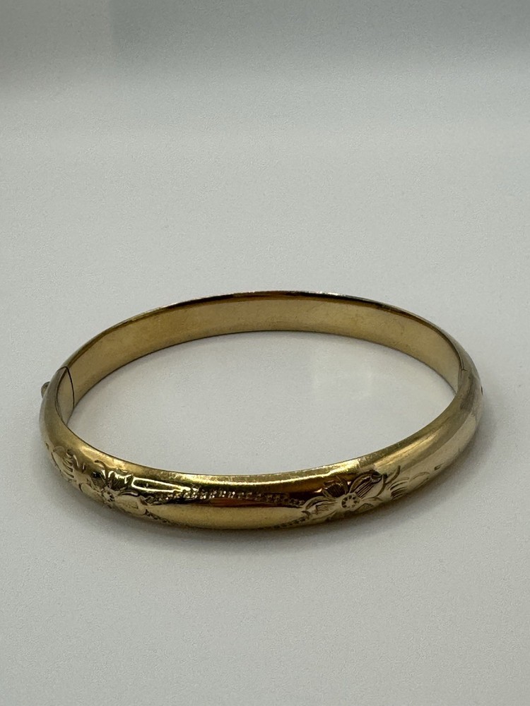 Vintage 14K Gold Filled Marathon Hinged Bangle W/ Floral Etching