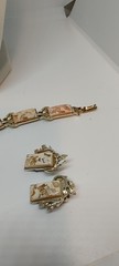 Vintage Coro Parure Set Cream & Gold Confetti Thermoset Lucite Jewelry
