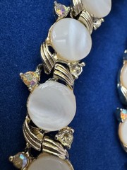 Vintage Judy Lee Signed White Moonglow Lucite Parure Necklace Bracelet Earrings