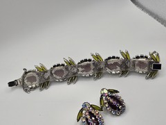 Vintage Unsigned Hobe Amethyst and Olive color Art Glass Earring/Bracelet Set