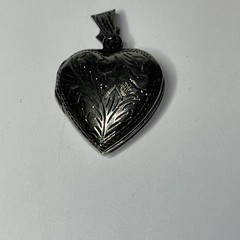 Vintage 925 Sterling Silver Floral Etched Puffy Heart Photo Locket Pendant