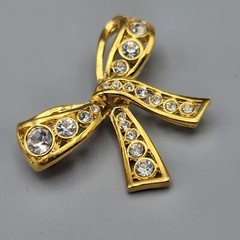 Vtg Ribbon Bow Bezel Brooch Clear Round Rhinestones Graduated Gold Tone Pin NICE