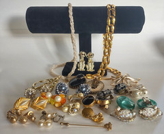 Costume Jewelry Lot Many Signed Lisner Monet Park Lane Napier W Germany Japan +