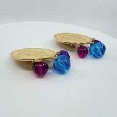 VTG Liz Claiborne Gold Tone Textured Heart Shield Colorful Glass Drop Earrings