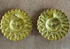 Vintage Gold Tone 1990’s Celestial Sun Face Pierced Earrings