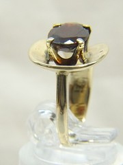 Vintage Unique MCM Tasco 14 K Gold 2 ct Oval Garnet Sz 6.5 Modernist Ring