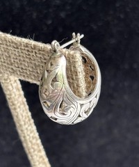 Vtg 90’s Sterling Filigree Scroll Work Hearts 1” Round Hoop Pierced Earrings 11g