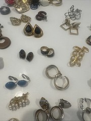 Vtg Earrings Lot Clip On Back 26 Pairs Nice Assortment And Multiple Singles