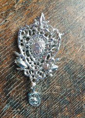 Pin Pendant Brooch GLITZY CRYSTALS Dangling Drop HUGE IMPRESSIVE GLAMOUROUS WOW!