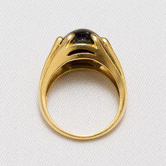Vintage Falcon 14K Gold Black Star Sapphire Ring Men’s Size 7 8.1 Grams