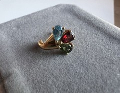 Vintage 18K Yellow Gold Flower Pear Shaped Gem Stones Pierced Earrings 3.38 Gm