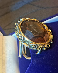 VINTAGE GOLD CITRINE AMBER SIZE 5 RING FILIGREE WORK SCROLL BEAUTIFUL-RETRO-1970