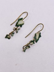 Vintage Thousand Flowers Sterling Silver Earrings Ivy Leafs Enamel Details