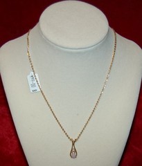 VINTAGE Jewellery Necklace Avon Teardrop Fire Glow Chain