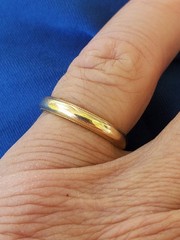 VINTAGE SOLID 14 KARAT GOLD Deco Wedding Band Size 8.25 Milgrain Ring 3.5 Grams