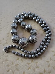 Vntg Japan textured metal beads silvertone necklace Rare